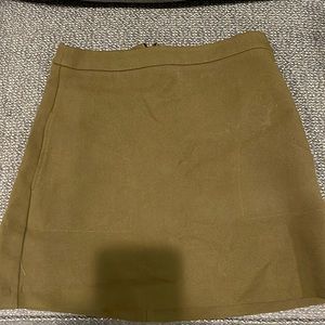 Cute skirt for work, gently used